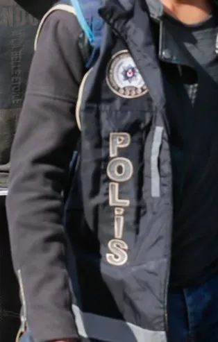 PKK/KCK'ya yönelik İzmir merkezli operasyonda 10 şüpheli yakalandı