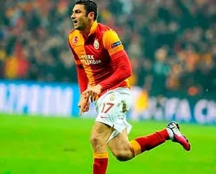 Burak Yılmaz’ı West Ham takip ediyor