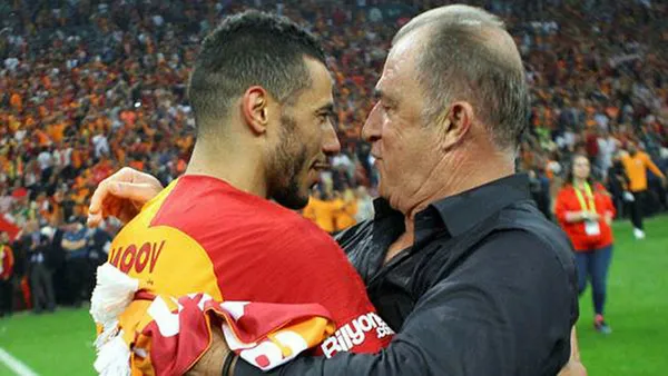 younes-belhanda-fatih-hocam-aradi-orasi-benim-sehrim-dedi-1626106438517.jpg