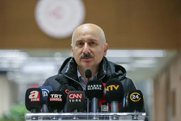 Son dakika: Ulaştırma ve Altyapı Bakanı Adil Karaismailoğlu tarih verdi! İstanbul Havalimanı metrosu açılıyor!-5