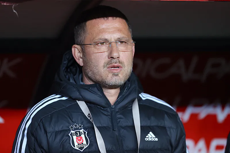 Hocalardan sürpriz! Beşiktaş Fenerbahçe derbisi öncesi 11'ler belirlendi - 12