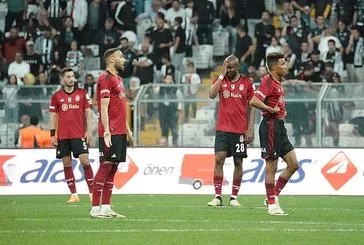 Beşiktaş’ta 14 ayrılık