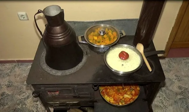 Koronavirüs nedeniyle talep patlaması: Köyler doldu kuzine satışları yükseldi-3