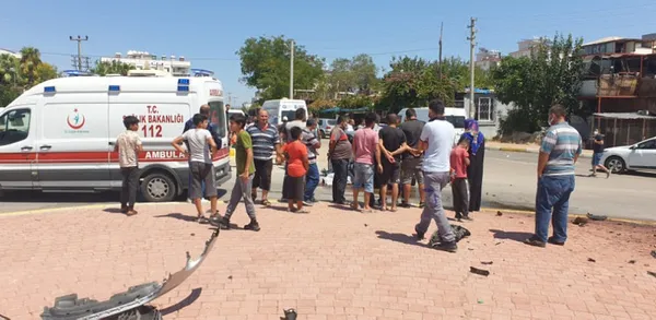 ailesinden-araci-kacirdi-savrulan-otomobilin-camindan-disari-firlayan-cocuk-hayatini-kaybetti-1629116518001.jpg Arkadaş kurbanı oldu! Savrulan otomobilin camından dışarı fırlayan çocuk hayatını kaybetti-8