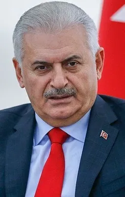 Başbakan'dan Mehmet Akif Ersoy mesajı