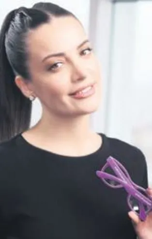 İrem Sak'tan Dünya Epilepsi Günü için destek