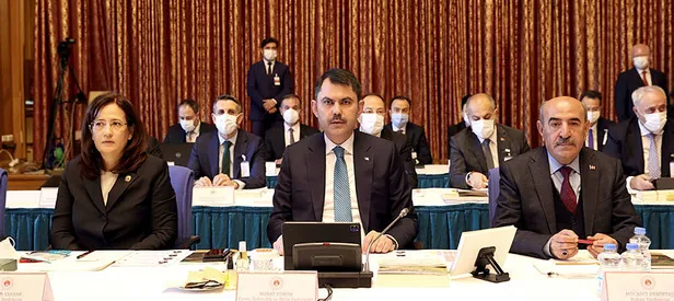 Bakan Kurum Meclis’te HDP’li vekillere haddini bildirdi