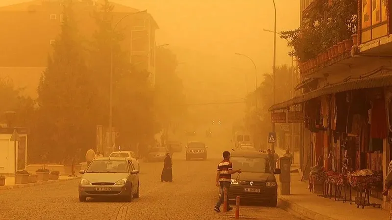 HAVA DURUMU | Meteoroloji'den Ege ve Marmara'ya toz taşınımı uyarısı! Alerjisi olan çıkmasın! Bugün hava nasıl olacak? | 28 Mart 2024 hava durumu-2