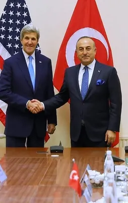 Bakan Çavuşoğlu'ndan yoğun görüşme trafiği