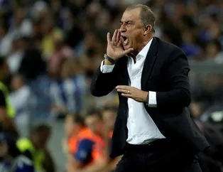 Fatih Terim, Cenk Tosun'a haber gönderdi!