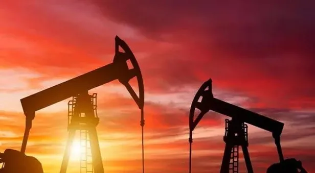 25-nisandan-bu-yana-bir-ilk-brent-petrolun-varil-fiyati-100-dolarin-altina-indi-1657119457509.jpeg 25 Nisan'dan bu yana bir ilk! Brent petrolün varil fiyatı 100 doların altına indi-2