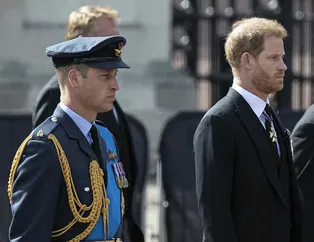 Kraliçe II. Elizabeth'in cenaze töreni öncesinde Prens Harry depremi! Kraliyet Ailesi'nin kararını gazetelerden öğrendi