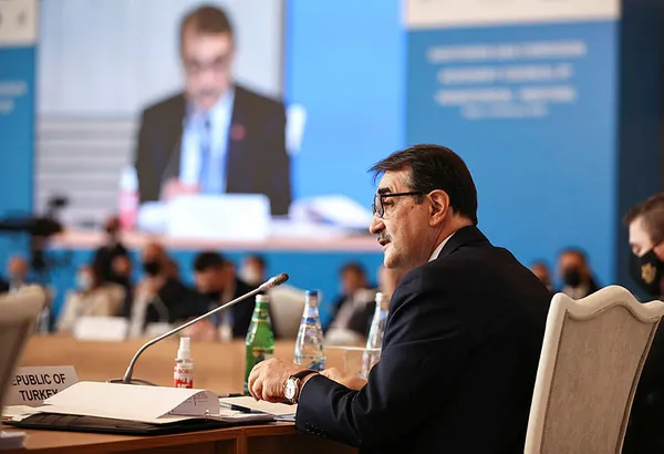 enerji-ve-tabii-kaynaklar-bakani-fatih-donmezden-bakude-tanap-mesaji-turkiye-ab-icin-en-guvenilir-limandir-1643977512807.jpg Enerji ve Tabii Kaynaklar Bakanı Fatih Dönmez'den Bakü'de TANAP mesajı: Türkiye, AB için en güvenilir limandır-2