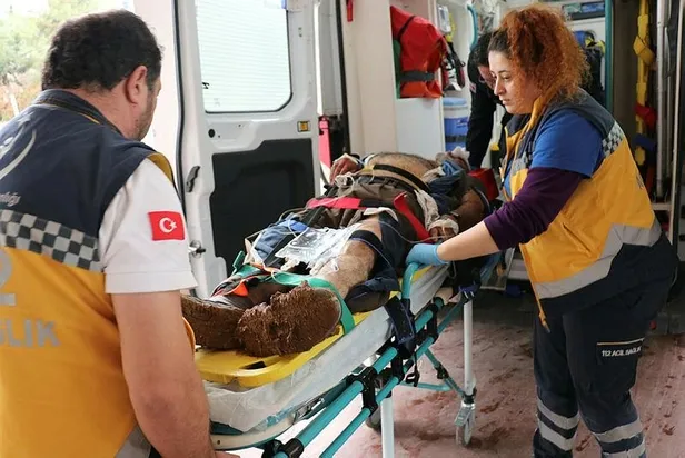 Şanlıurfa’da bir öğretmen kamyonun altında kaldı-1