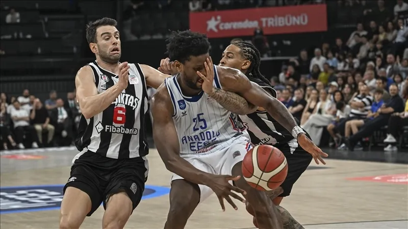 anadolu-efes-besiktas-maci-hangi-kanalda-yari-final-serisi-4-mac-canli-yayin-bilgisi-1749747932952.jpg