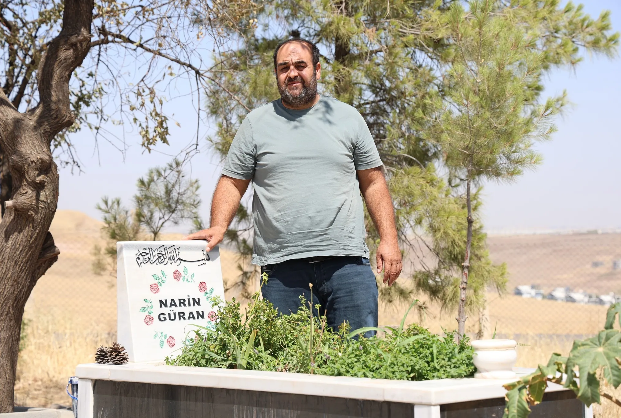 Toplum içine çıkamıyoruz