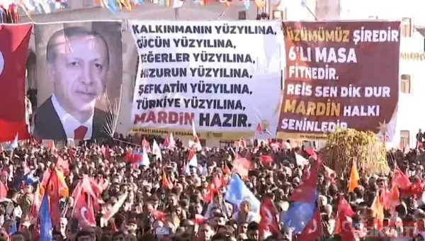Vatandaşlardan Mardin'de 6'lı masaya pankartlı gönderme: Üzümümüz şiredir 6’lı masa fitnedir! Reis sen dik dur Mardin halkı seninledir - 10