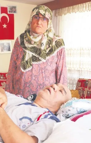 Antalya’da Gülsüm ana felçli eski eşine de umut oldu