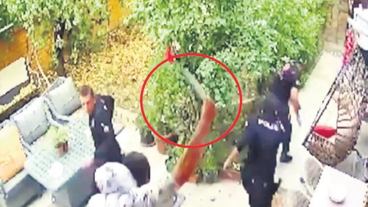 Konya'da korkunç olay: İhbara giden polis memuru sırtından bıçaklandı!