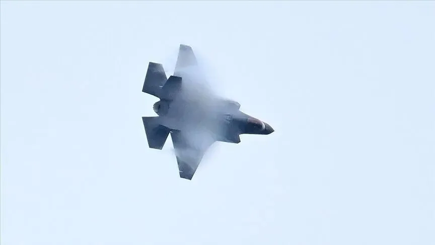 yunan-asilli-abdli-vekil-malliotakisten-turkiye-karsiti-f35-aciklamasi-1789547862527.jpeg Yunan asıllı ABD’li vekilden Türkiye’ye F-35 tehdidi! Ankara karşıtı lobi faaliyetlerini anlattı: "Kağıt üzerinde NATO müttefiki"-5