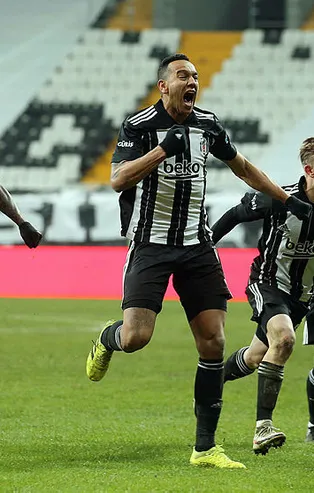 Aslan avcısı! Beşiktaş, Galatasaray'ı iki golle yıktı