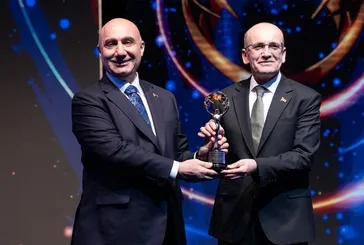 Halkbank'tan 220 bin kadın girişimciye 3 yılda 58,5 milyar liralık finansman! Üreten Kadınlar Yarışması'nda ödüller sahiplerini buldu
