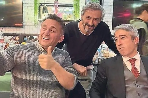 Tatil beldesi Bozburun'u sel aldı Belediye Başkanı Mehmet Oktay keyif yaptı!