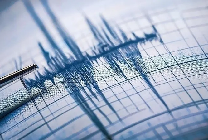 Ege Denizi’nde peş peşe depremler!