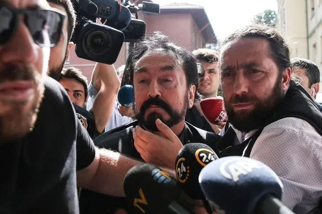 Adnan Oktar'ın yargılaması başlıyor! Silivri’de yoğun güvenlik önlemi var