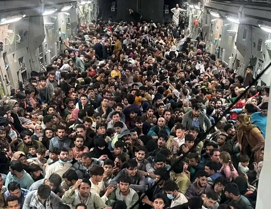 Amerika’nın tahliyelerine ’kızamık’ engeli!