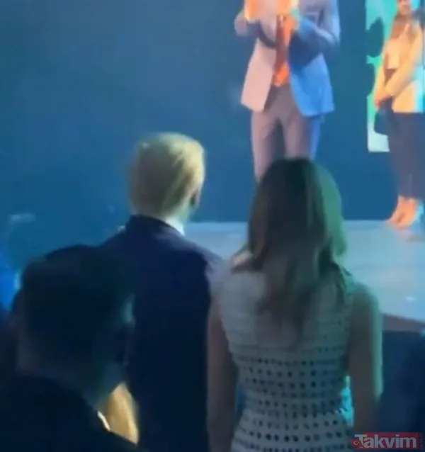 SON DAKİKA: Melania Trump ortaya çıktı! 2 bin dolarlık elbisesiyle Donald Trump'ı gölgede bıraktı - 6