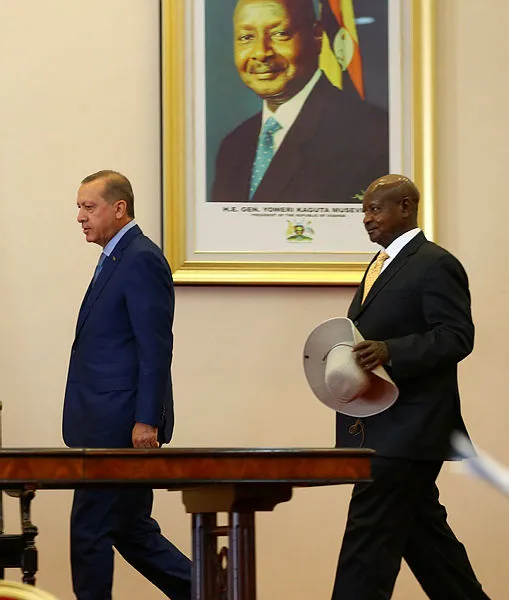 Fransız dergiden Türkiye dosyası! Başarı hikayesi 3. perde: Afrika kıtasındaki yumuşak gücü, savunma sanayisi…-2