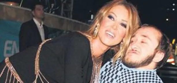 50 bin kişiye seslendi