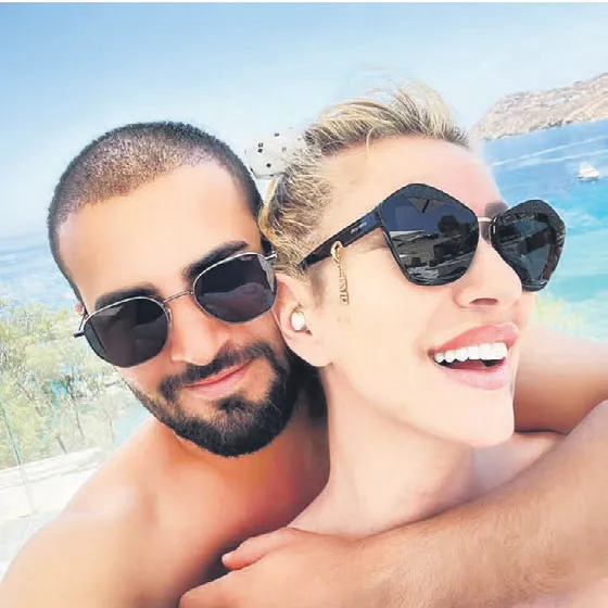 egerlide-konser-veren-gulsene-halil-posbiyiktan-skandal-sozler-kiyafeti-kapali-begenmedim-1658603100001.jpg Eğerli'de konser veren Gülşen'e Halil Posbıyık'tan skandal sözler: “Kıyafeti kapalı, beğenmedim”-7