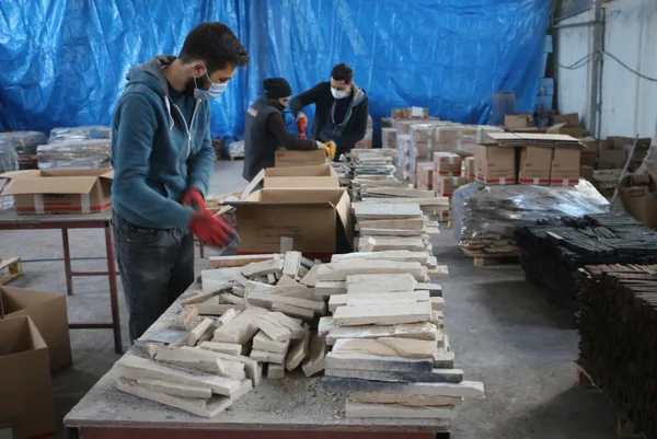 piknik-yaparken-dekoratif-kultur-tuglasi-fabrikasi-kurmaya-karar-verdiler-14-ulkeye-ihracat-yapiyorlar-1611296579336.jpg Piknik yaparken dekoratif kültür tuğlası fabrikası kurmaya karar verdiler! 14 ülkeye ihracat yapıyorlar-7