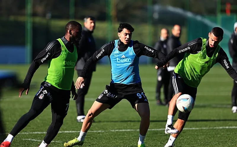 Beşiktaş'ta sürpriz 11! Alanya maçında o isim sahada - 6