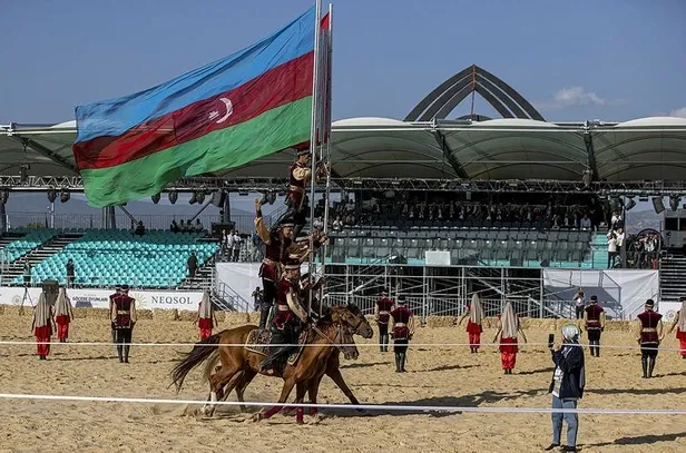 iznikte-duzenlenen-4uncu-dunya-gocebe-oyunlarina-yogun-ilgi-200-bine-yakin-kisi-ziyaret-etti-1664647574800.jpeg İznik'te düzenlenen 4'üncü Dünya Göçebe Oyunları'na yoğun ilgi: 300 binden fazla kişi ziyaret etti-3