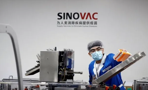 cinin-gelistirdigi-koronavirus-asi-adayi-coronavacdan-120-bin-doz-brezilyada-1605797538550.jpg Çin'in geliştirdiği koronavirüs aşı adayı CoronaVac'dan 120 bin doz Brezilya'da-4