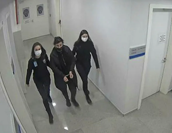 Şoke eden olay! Herkes göbek sandı ama kilolarca altın çıktı