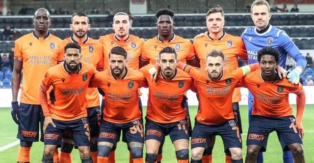 Medipol Başakşehir’de ayrılık | Eljero Elia’ya yeni sözleşme teklif edilmeyecek