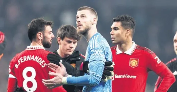 Manchester United 4 büyüklerin borcunun 5 katına satılıyor