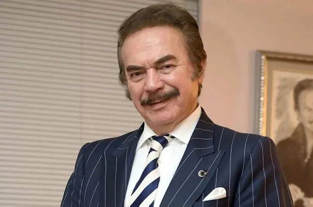 Orhan Gencebay'dan bakanlığın verdiği desteği 'biz yaptık' diyerek sahiplenen MÜYORBİR'e sert tepki