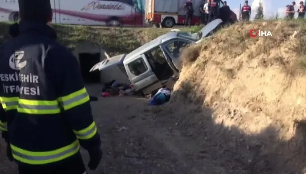 Eskişehir'de feci kaza! Ölü ve yaralılar var
