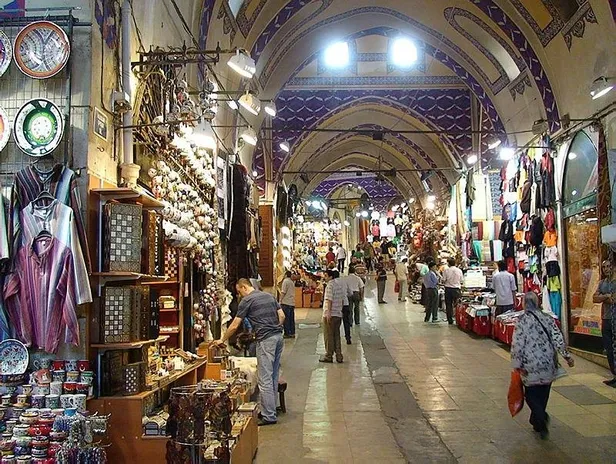 Kapalıçarşı duvarları ve sokakları yenileniyor!-1