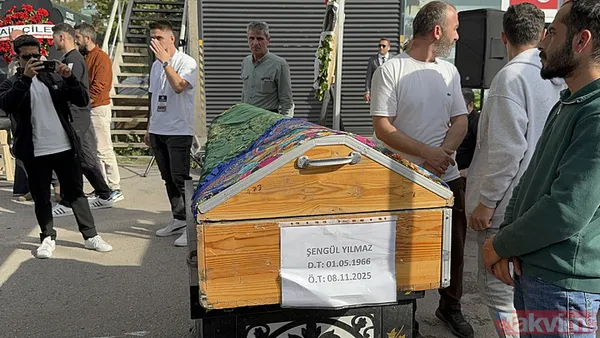 Tuğba, Nisa, Cansu... Tabutta al yazma gözlerde yaş! Kocaeli'deki faciada can veren 6 kadın toprağa verildi - 14