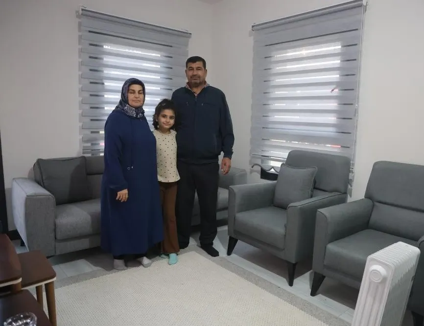 Yuvasına kavuşan depremzede vatandaşların mutluluğu! Hayallerimizin ötesinde