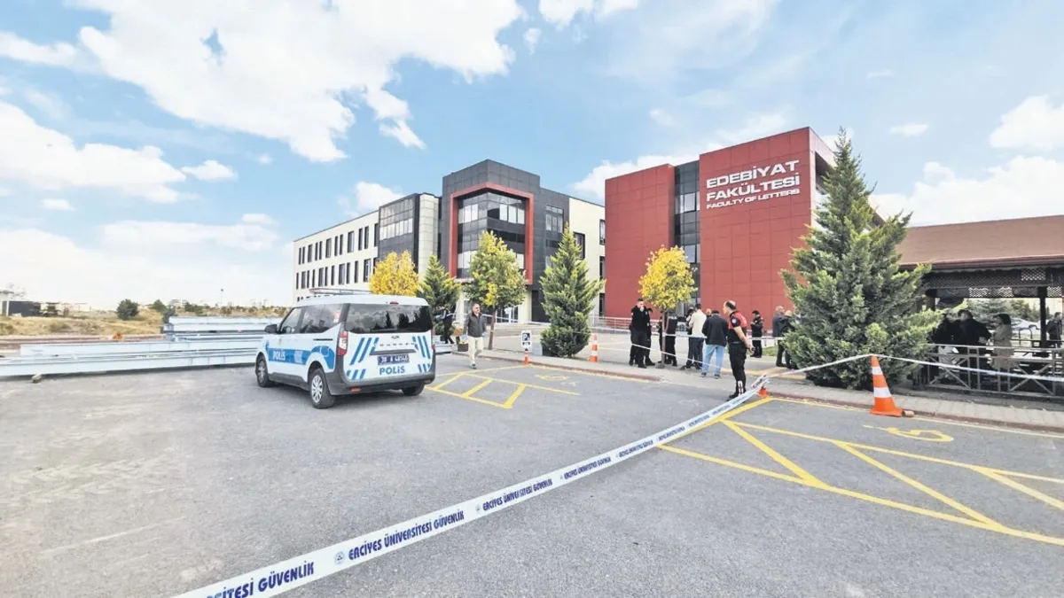 Kayseri’de eski eşini üniversite önünde öldüren zanlı yakalandı