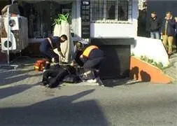 Eşini vurdu mezarlıkta intihar etti