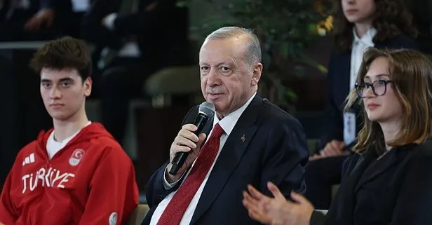 Başkan Recep Tayyip Erdoğan 19 Mayıs’ta gençlerle buluştu! Terörsüz Türkiye mesajı: Meydanlarda halaylar çekilmeye, yaylalar şenlenmeye başladı