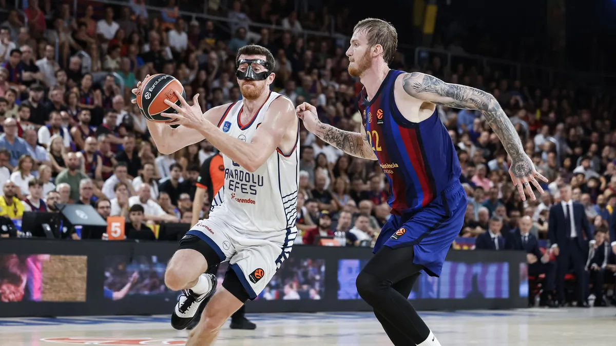 Anadolu Efes, Barcelona deplasmanından puansız döndü